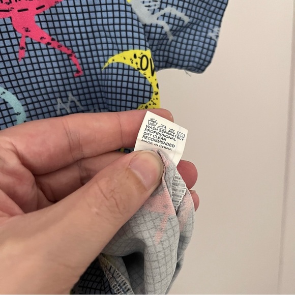 Dinosaur Bones Short Sleeve Button Down Boys 110 cm Blue Paleontology 4T - Picture 8 of 10